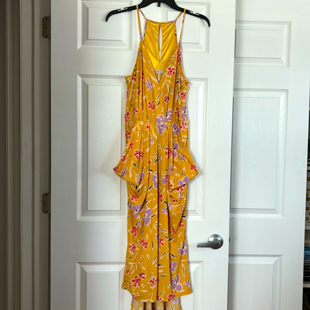 BCBGENERATION DRESS-Yellow Gold Floral in Size Medium